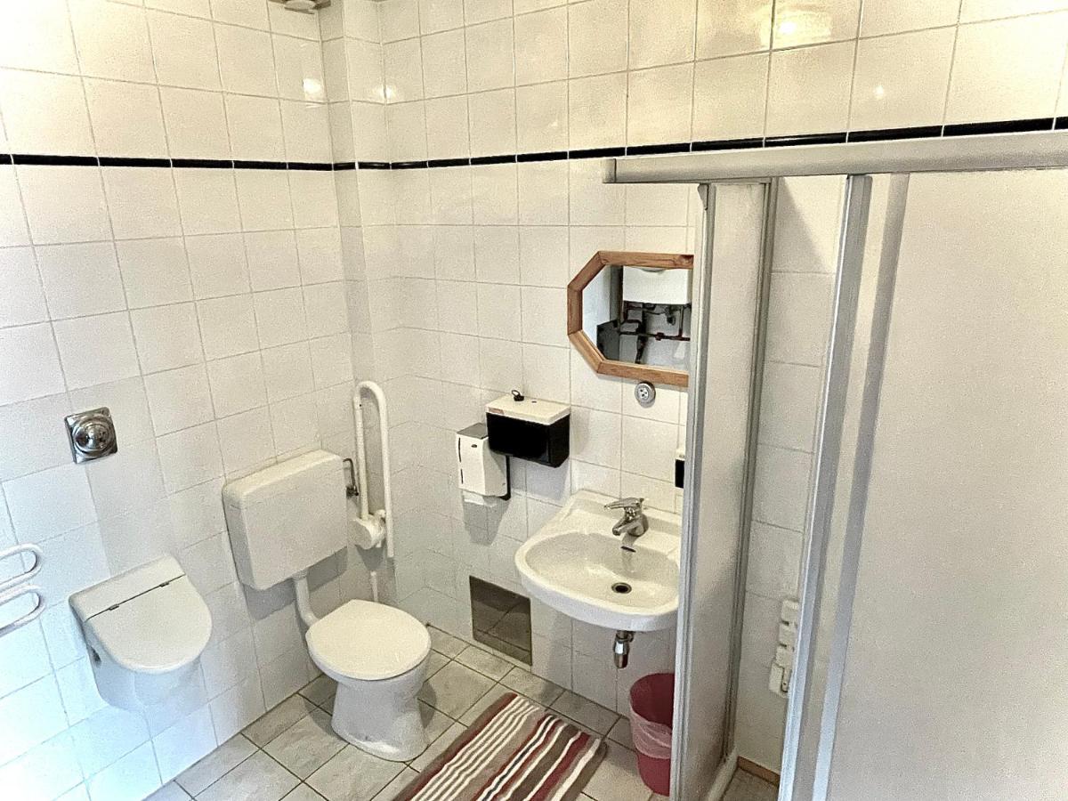Apartment & Monteurzimmer Βιέννη Εξωτερικό φωτογραφία